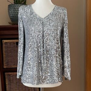 Cable And Gauge Silver Sequin Top